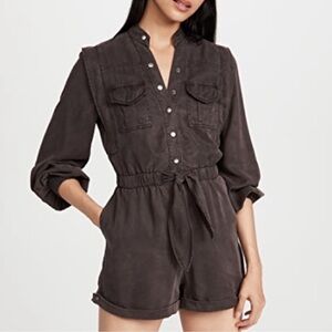 Alice + Olivia Kota Utility Long Sleeve Shorts Romper Snap Front Women’s 4